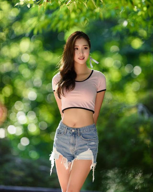 关于红唇故事uncensored